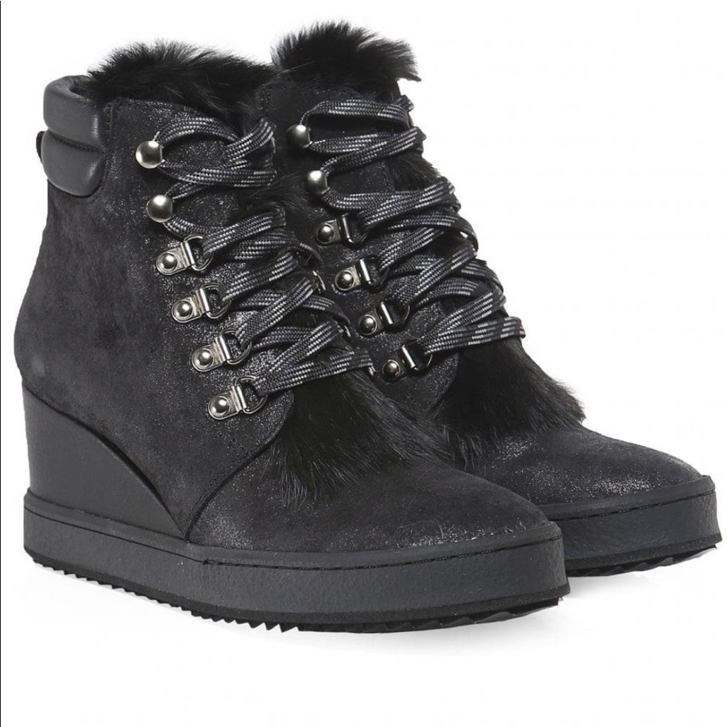Nwot Kanna Black Leather Lace-Up Booties